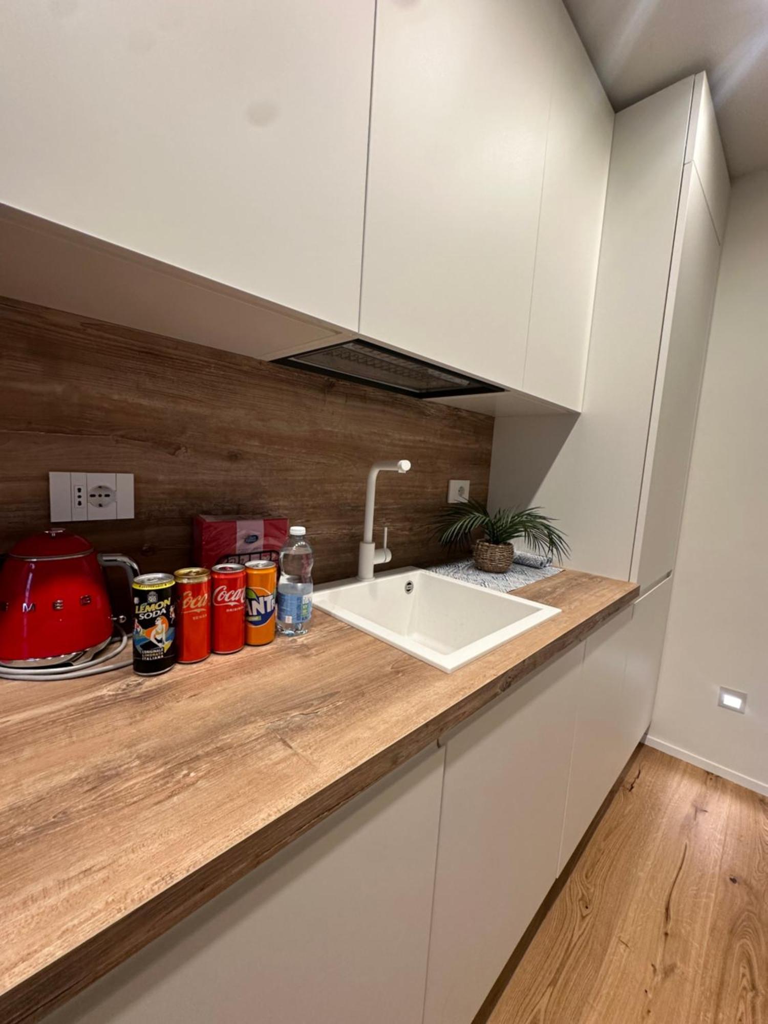 Private Apartment With Wi-Fi Milano City Near Duomo Atena Εξωτερικό φωτογραφία